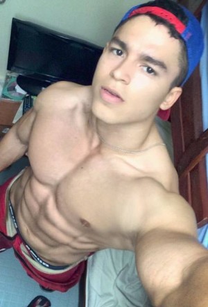 Matias Escort putos hombres, putas mujeres, travestis de todas las regiones en Santiago |  Cabro scort internacional nivel vip , 999349215, Masajista dotado , culon lampi&ntilde;o mino exquisito full time